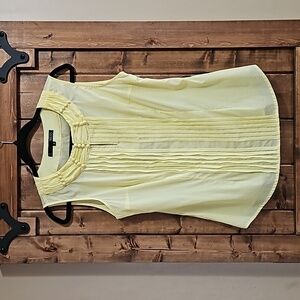Ness Pale Yellow Pleated Shirred Collar Sleeveless Top Size Medium